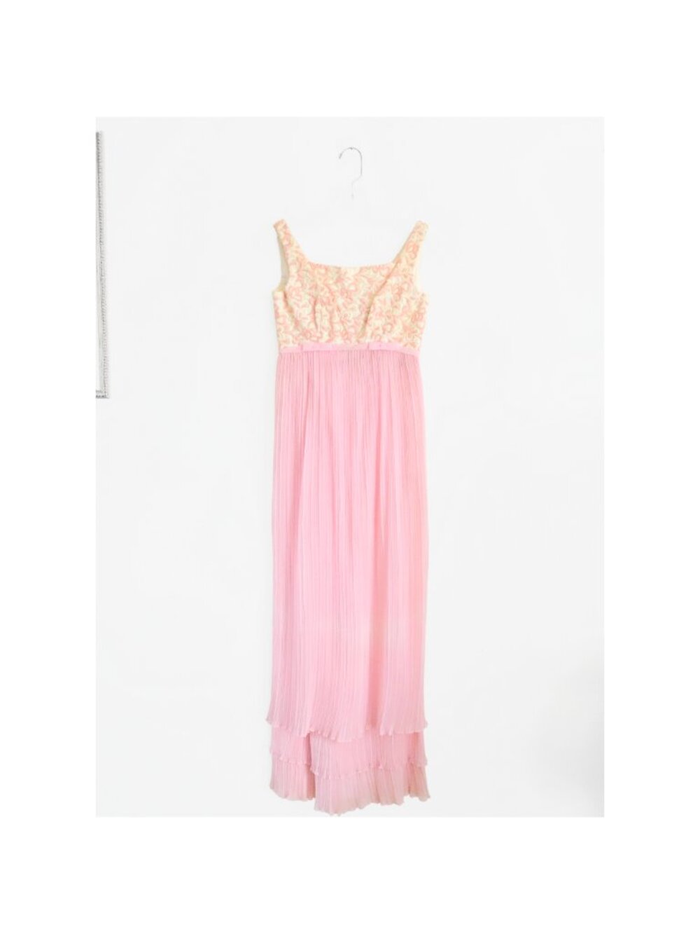 Vtg 60s Nadine Light Pink Ecru Plisse Chiffon Long Tiered Evening Dress est XS